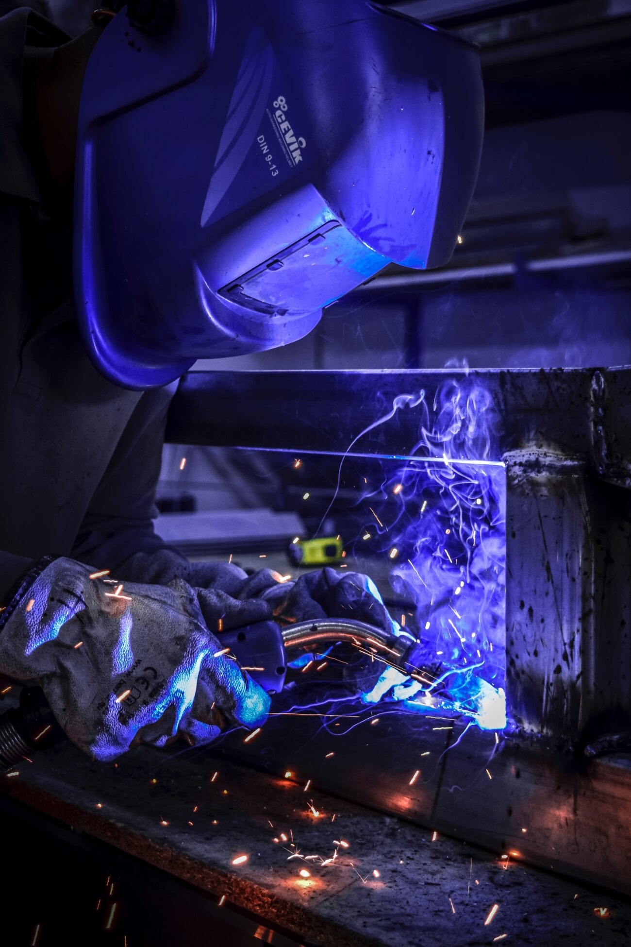 MIG welding fume extraction