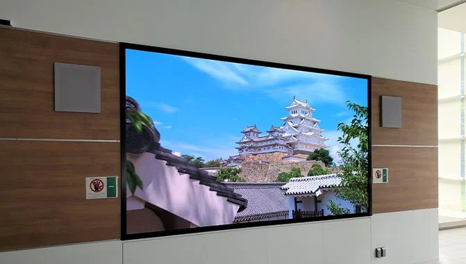 Seamless Video Wall